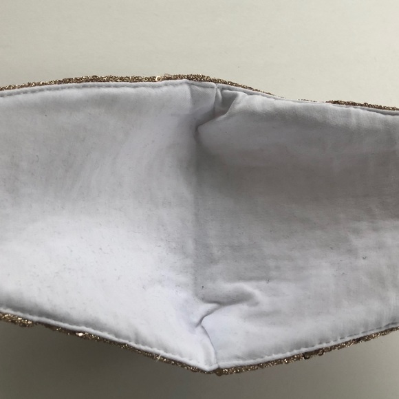 $10💋New Reusable/Washable Rose/Gold Sequins Mask - Picture 4 of 5